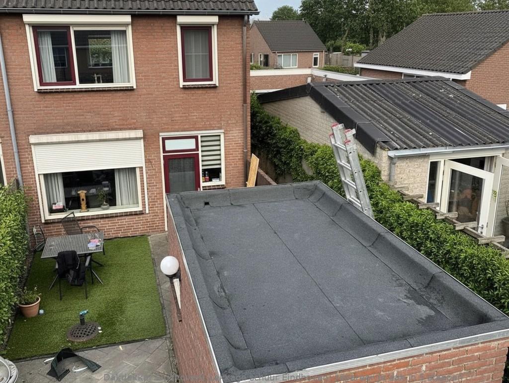 Lekkage Schuur Eindhoven